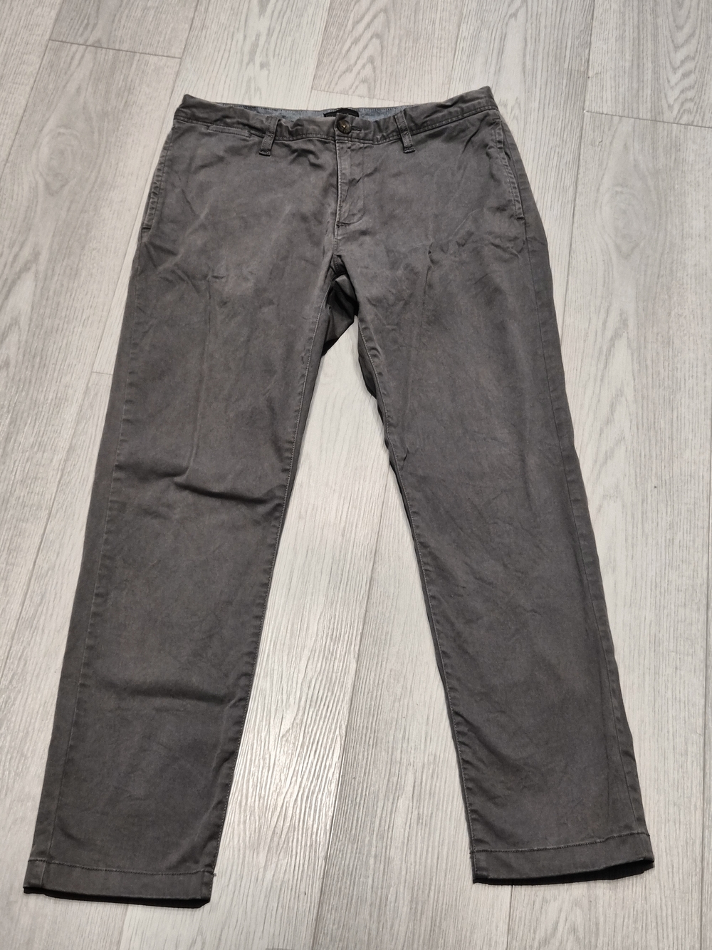 14th & Union Men's Gray Chinos